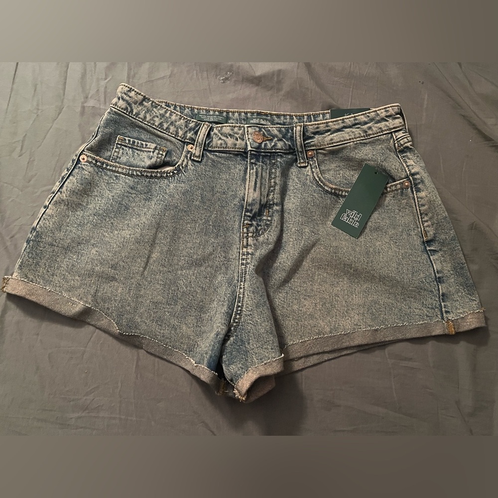 NWT wild fable Jean shorts